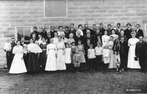 gathering-1911